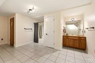 925 Merrill New Rd, Sugar Grove, IL 60554 - Photo 41
