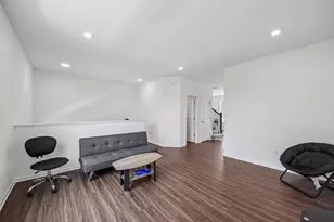 1109 Atterberg Rd, South Elgin, IL 60177 - Photo 7