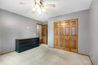 18207 W Big Oaks Road, Grayslake, IL 60030 - Photo 9