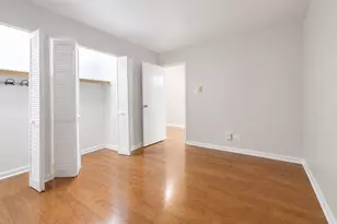 5920 N Kenmore Ave, Chicago, IL 60660 - Photo 13