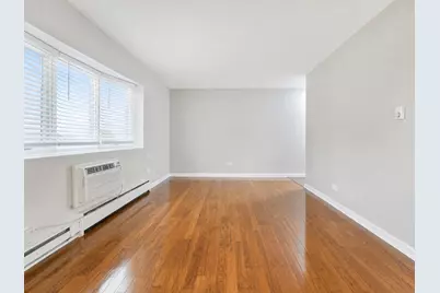 5920 N Kenmore Avenue #202, Chicago, IL 60660 - Photo 5
