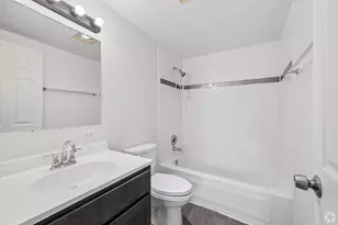 1840 N Delany Rd, Gurnee, IL 60031 - Photo 7
