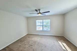 25 Melrose Ct, South Elgin, IL 60177 - Photo 9