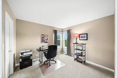203 Tanglewood Drive, Glen Ellyn, IL 60137 - Photo 15