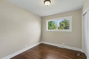 218 E Central Ave, Lombard, IL 60148 - Photo 11