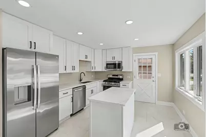 218 E Central Avenue, Lombard, IL 60148 - Photo 7