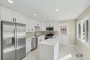 218 E Central Ave, Lombard, IL 60148 - Photo 7