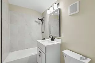 218 E Central Ave, Lombard, IL 60148 - Photo 13
