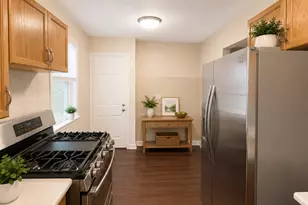 1693 Linden St, Des Plaines, IL 60018 - Photo 7