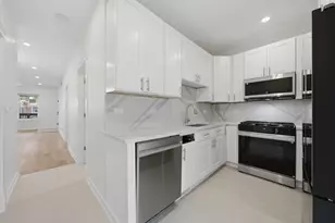1109 N Kedvale Ave, Chicago, IL 60651 - Photo 9