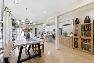 539 W 44th Pl, Chicago, IL 60609 - Photo 15