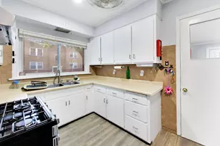 932 S Mayfield Ave, Chicago, IL 60644 - Photo 9
