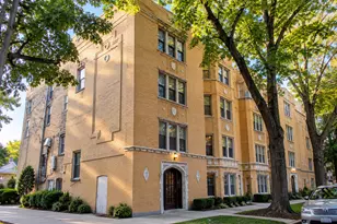 6452 N Bell Ave, Chicago, IL 60645 - Photo 1
