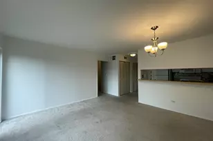 1912 Prairie Square, Schaumburg, IL 60173 - Photo 13