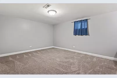 908 E 159th Place, South Holland, IL 60473 - Photo 13