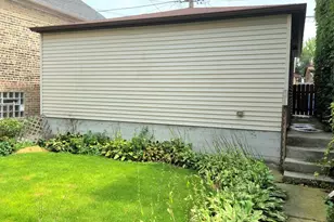 2841 S Union St, Chicago, IL 60616 - Photo 11