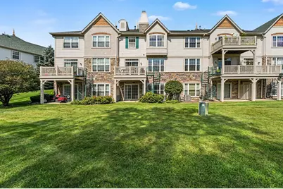 469 Bay Tree Circle, Vernon Hills, IL 60061 - Photo 3