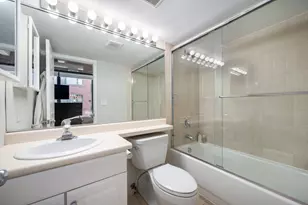 1439 S Michigan Ave, Chicago, IL 60605 - Photo 17