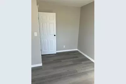 [Address not provided], Streamwood, IL 60107 - Photo 7