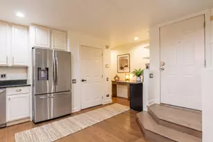 2625 N Ashland Ave, Chicago, IL 60614 - Photo 11
