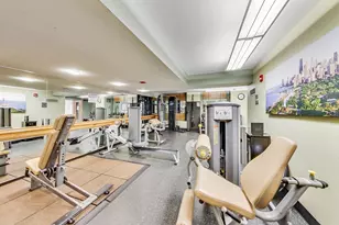 345 N La Salle Dr, Chicago, IL 60654 - Photo 33