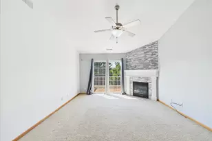 639 Queens Ct, Rockton, IL 61072 - Photo 7