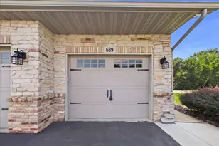 639 Queens Ct, Rockton, IL 61072 - Photo 3