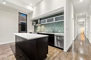 114 N Aberdeen St, Chicago, IL 60607 - Photo 9