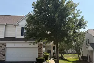 105 Grandview Ct, Volo, IL 60020 - Photo 1