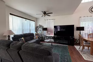 105 Grandview Ct, Volo, IL 60020 - Photo 7