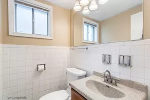 606 S Milwaukee Ave, Libertyville, IL 60048 - Photo 7