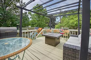 8 Briarwood Ave, Bloomington, IL 61701 - Photo 9