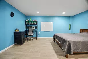 8 Briarwood Ave, Bloomington, IL 61701 - Photo 29