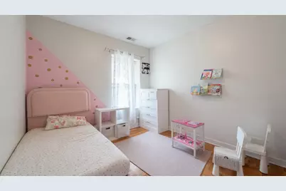 7225 N Rogers Avenue #3, Chicago, IL 60645 - Photo 9