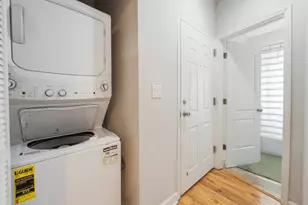 7225 N Rogers Ave, Chicago, IL 60645 - Photo 11