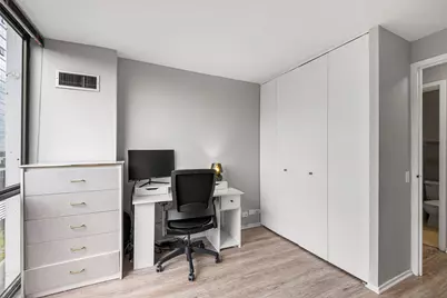 4343 N Clarendon Avenue #817, Chicago, IL 60613 - Photo 17