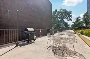 4343 N Clarendon Ave, Chicago, IL 60613 - Photo 23
