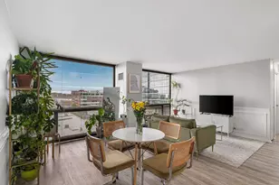 4343 N Clarendon Ave, Chicago, IL 60613 - Photo 3