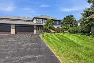 2751 Harbor Dr, Joliet, IL 60431 - Photo 31