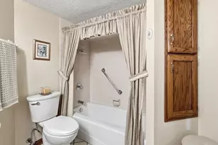 2751 Harbor Dr, Joliet, IL 60431 - Photo 23