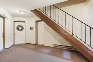 2751 Harbor Dr, Joliet, IL 60431 - Photo 3
