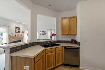 2702 Kendall Crossing, McHenry, IL 60051 - Photo 9