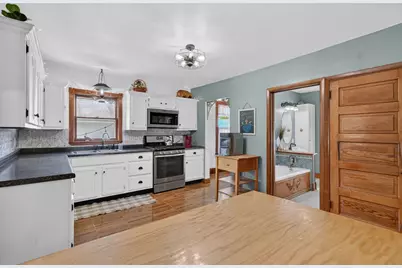 105 N Main Street, Seneca, IL 61360 - Photo 29