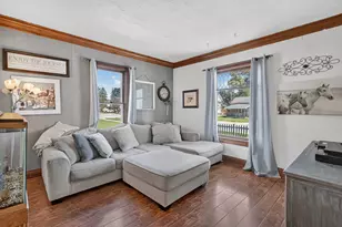 105 N Main St, Seneca, IL 61360 - Photo 9