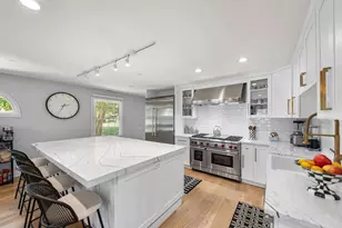 1195 Longmeadow Rd, Northbrook, IL 60062 - Photo 11