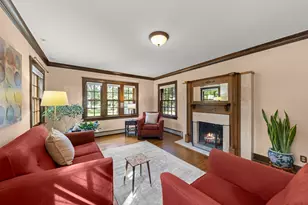 303 Hillside Ave, Glen Ellyn, IL 60137 - Photo 3