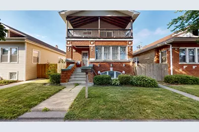 5242 W Roscoe Street #2, Chicago, IL 60641 - Photo 1