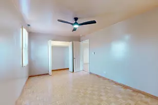 5242 W Roscoe St, Chicago, IL 60641 - Photo 5