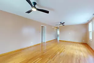 5242 W Roscoe St, Chicago, IL 60641 - Photo 3