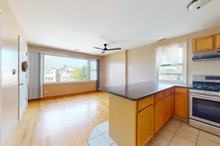 5242 W Roscoe St, Chicago, IL 60641 - Photo 9